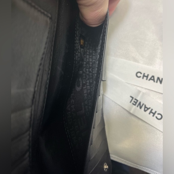 SOLD! CHANEL Authentic Long wallet clutch with chain/insert -Crossbody - Picture 6 of 15